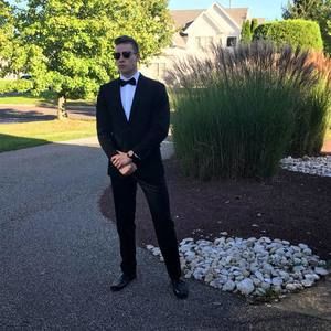 Meet your Posher, Adriel